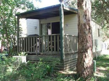 Jervis Bay Cabins & Hidden Creek Campsite Woollamia ภายนอก รูปภาพ